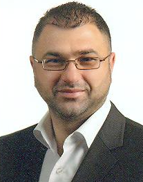 صورة طارق "محمد حكمت " طالب الاشهب