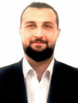 صورة عامر عمران علي مومني