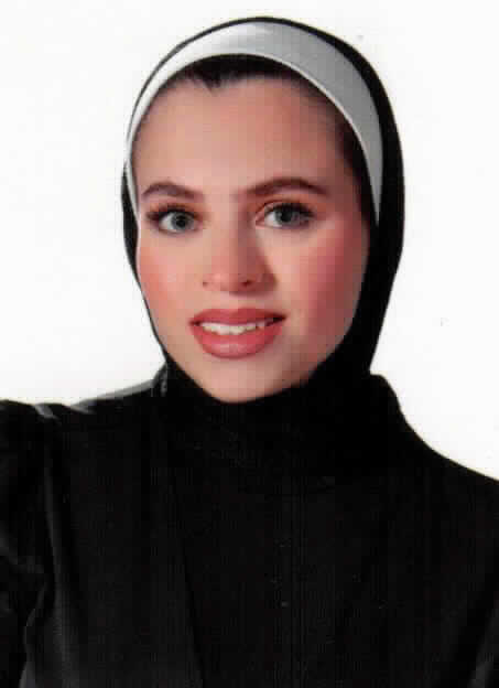 صورة لارا محمد خليل العمله