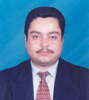 صورة غاندي محمد حمد الصمادي